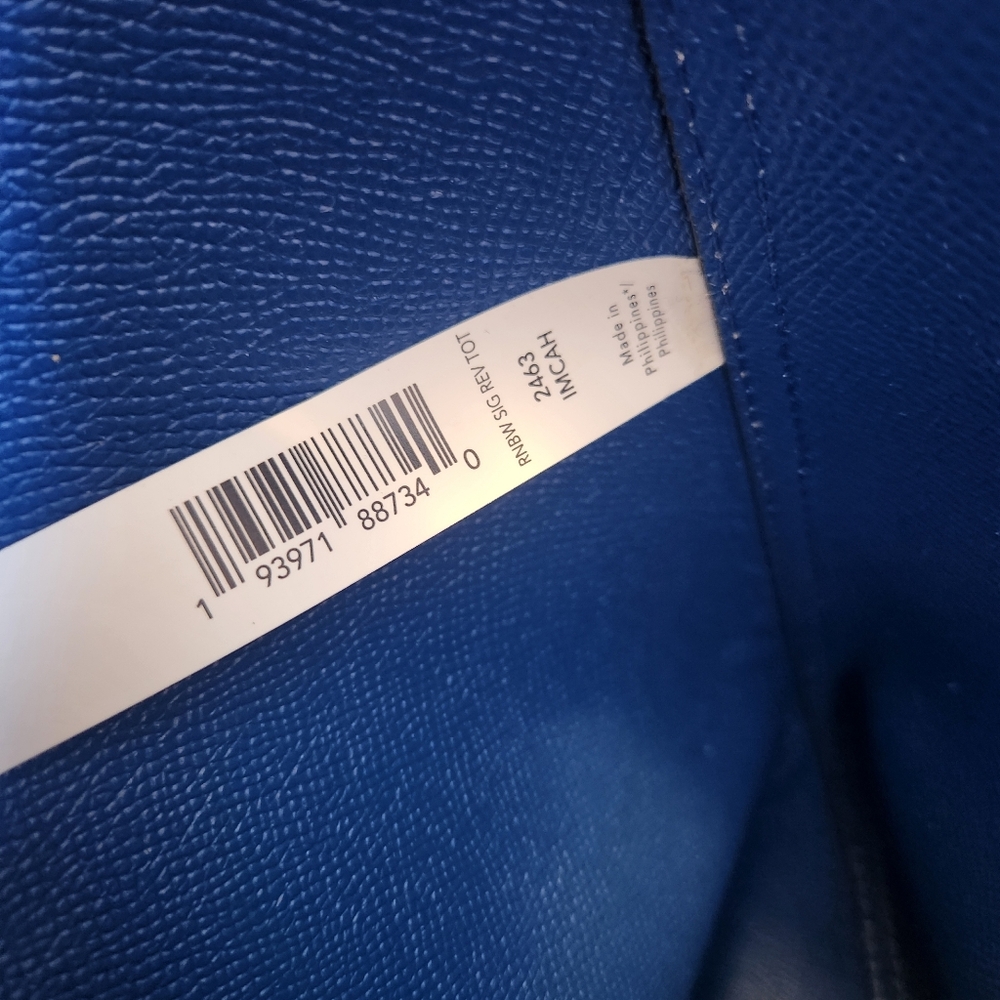 Coach Reversible City Tote in Rainbow Signature Canvas Pride Collection 2463 - Picture 12 of 12